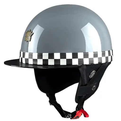 Royal M666 